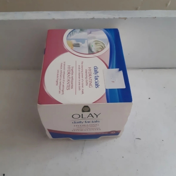 Discontinue olay Dayly Faciale Hydrating Cleansing Clothes Gently Cleanses... - Picture 6 of 10